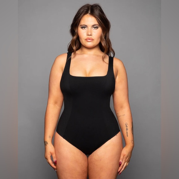 TA3 SQUAREY NWT - Picture 2 of 5